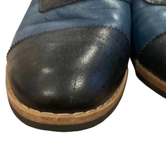 Kate Spade “Saturday” Two Toned Oxford Shoe - Picture 10 of 11